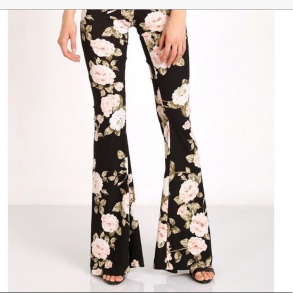 Flowy leg flower pants